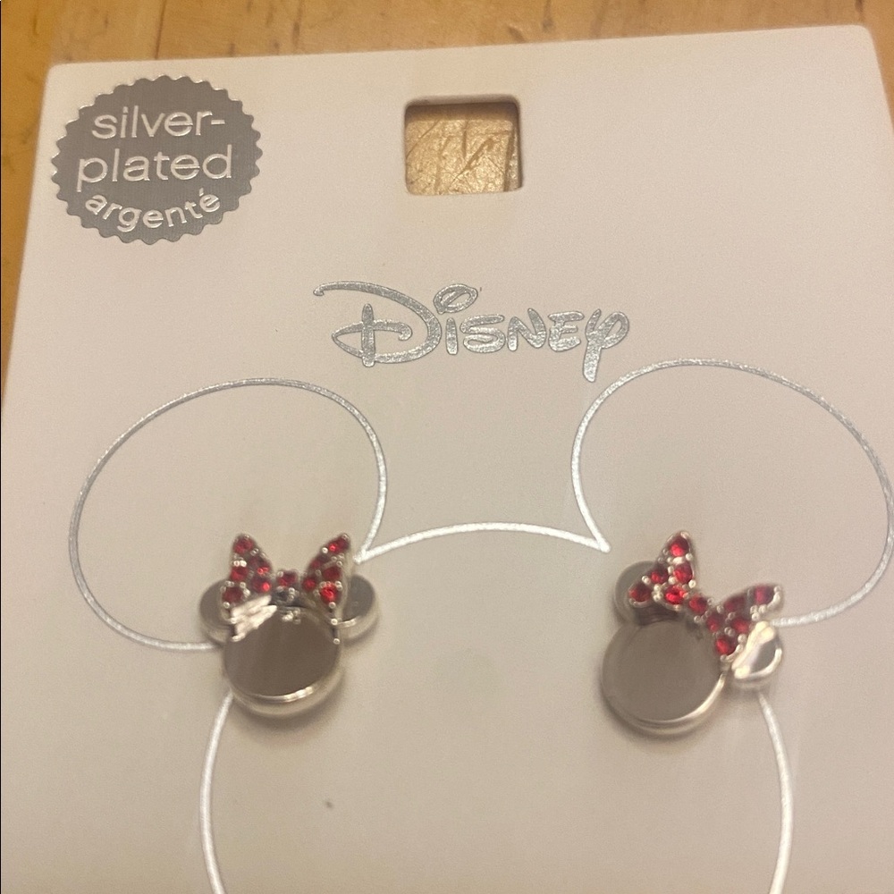 Disney Minnie Mouse Silver Stud Earrings with Pink Bow Crystals - Picture 2 of 4